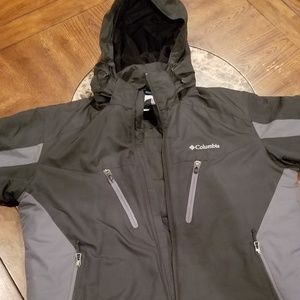 Mens Columbia skiing jacket